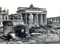 Berlijn na de capitulatie in 1945. Afb: Bundesbildstelle