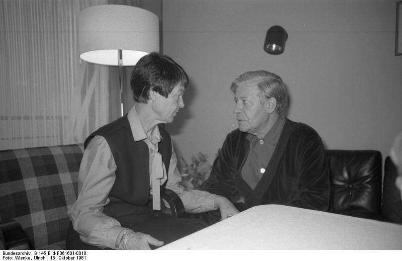 Helmut en Loki Schmidt in 1981