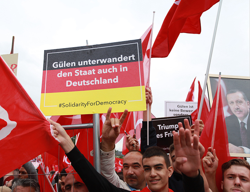 Ook Duitse Gülen-scholen zien leerlingen vertrekken