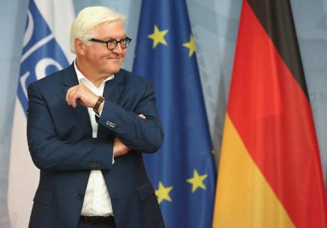 Steinmeier wil als president 'Mutmacher' zijn