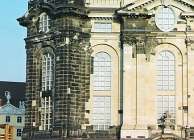 De oude en nieuwe stenen van de Frauenkirche. Afbeelding: sftrajan, www.flickr.com