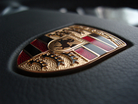 Logo van Porsche. Afb: basheertome, flickr.com 