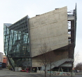 Het UFA-Kristallpalast in Dresden. Afbeelding: DIA
