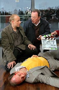 Sodann (r) tijdens zijn laatste opnames als Tatort-commissaris Bruno Ehrlicher. Afb: DPA/Picture Alliance