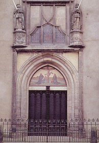 De kerkdeur in Wittenberg waarop Luther in 1517 zijn 95 stellingen spijkerde. Afb: Mikey G. Ottawa, www.flickr.com